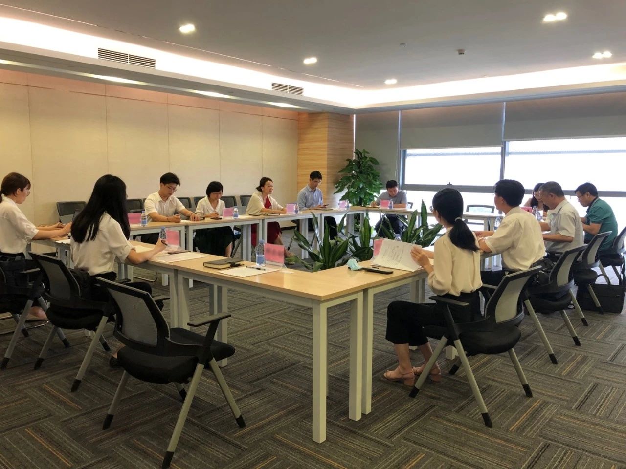 中大咨詢：“因區(qū)制宜”，推動番禺區(qū)金融高質(zhì)量發(fā)展！中大咨詢助力廣州市番禺區(qū)金融業(yè)高質(zhì)量發(fā)展研究項目進行時